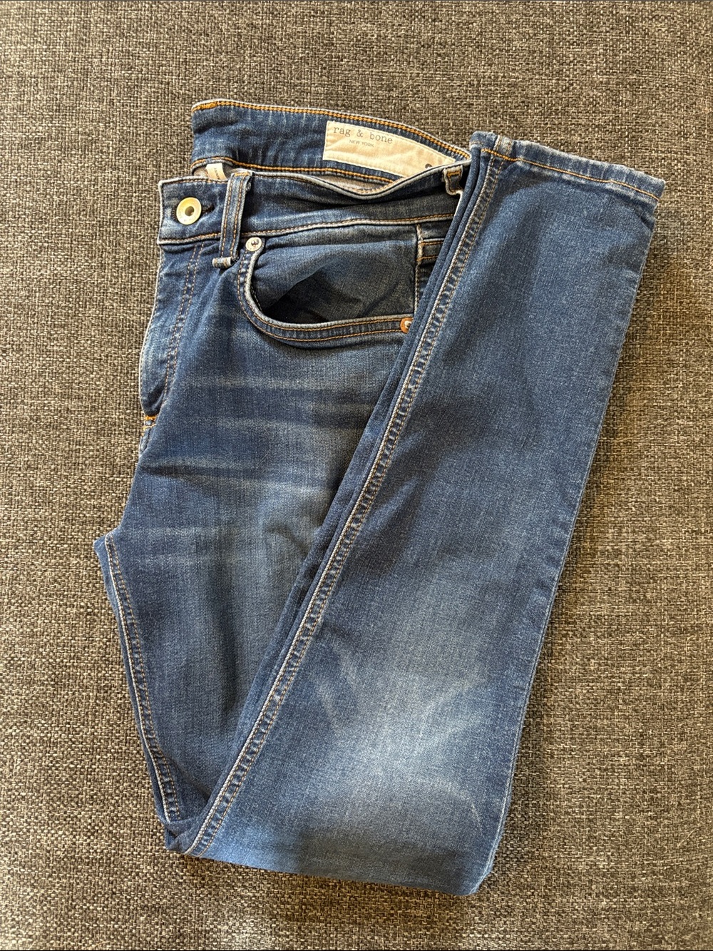 rag & bone Slim woman’s Jeans in Medium Blue Wash, cate mid-rise, zipper fly